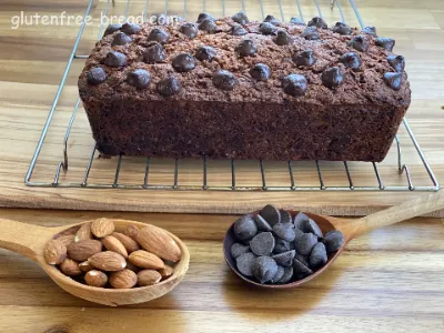 Zucchini Bread with Almond Flour Sweet